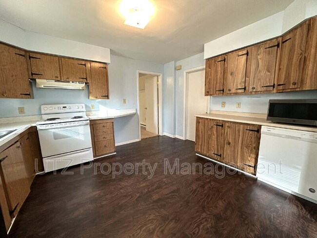 Photo - 4234 Hanover Pike Unit A