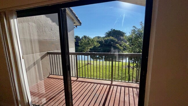 Building Photo - 9788 Nob Hill Ct Unit 978829 Villas de Venezia