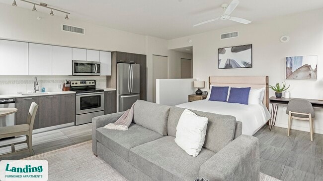 Photo - 698 NE 1st Ave Unit CMW-0205.1401739