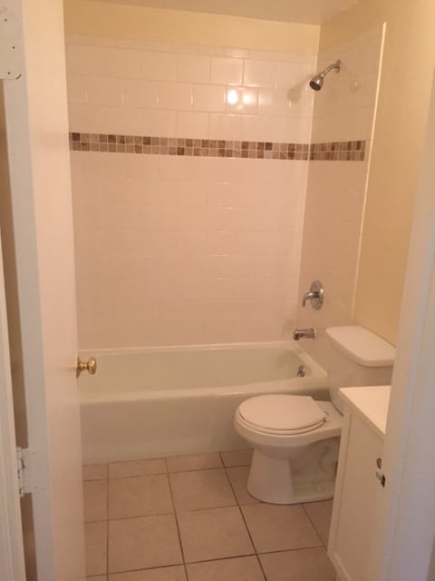 Photo - Towne Lyne Village