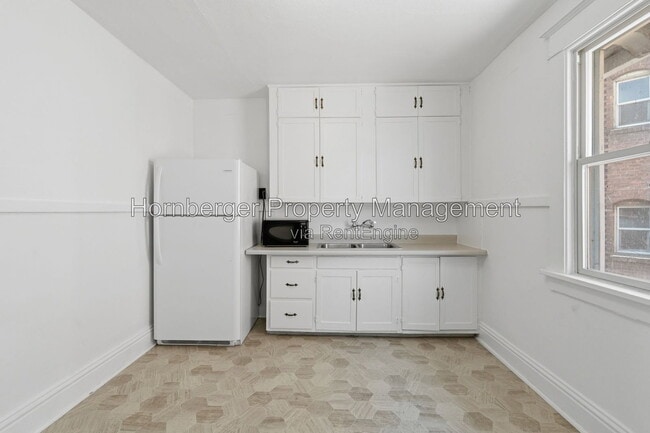 Building Photo - 1509 N Wall St Unit 1503b