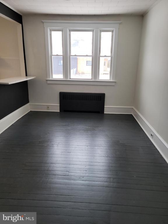 Photo - 475 White Horse Pike