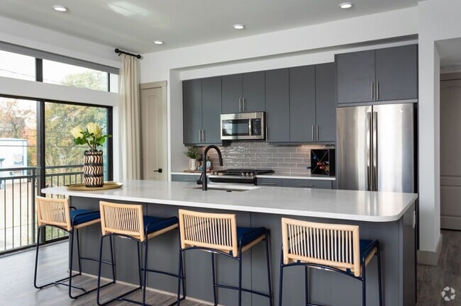 Building Photo - Move-in Special: $0 Fees + $1000 Off! Unit 10SF Rental