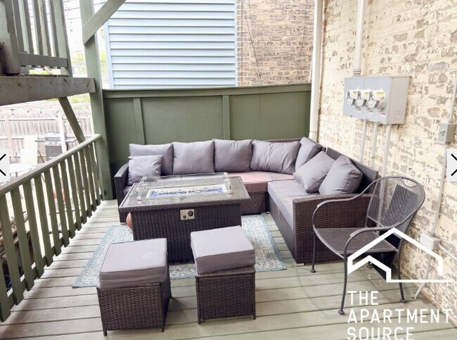 Photo - 1316 N Artesian Ave Unit 1
