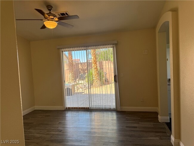 Photo - 708 Cozy Canyon Dr