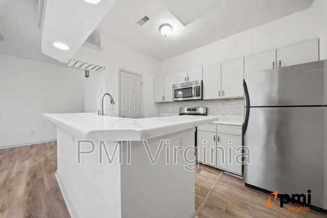 Photo - 3209 Jade Ct Unit #104