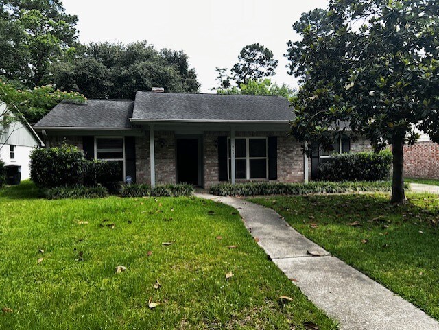 Building Photo - 9631 Dundalk St
