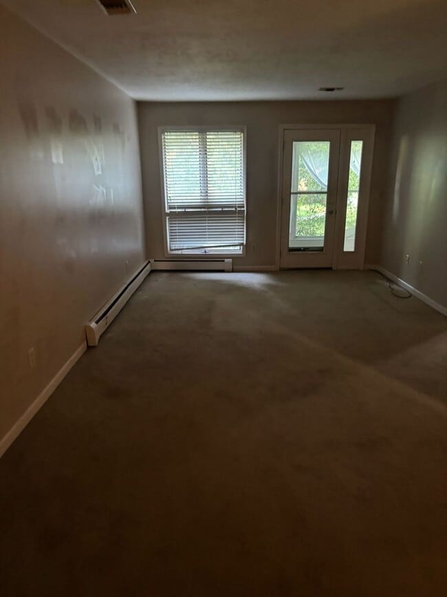Photo - Gorgeous 2-Bedroom Apartment with Garage in a Quiet Neighborhood