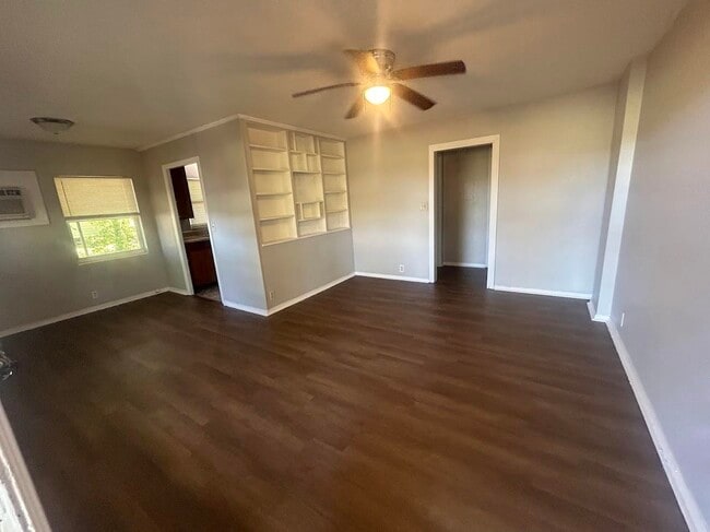 Photo - 2619 Mission Rd