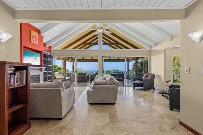 Photo - 82-5909-5909 Coffee Royal Pl Unit A