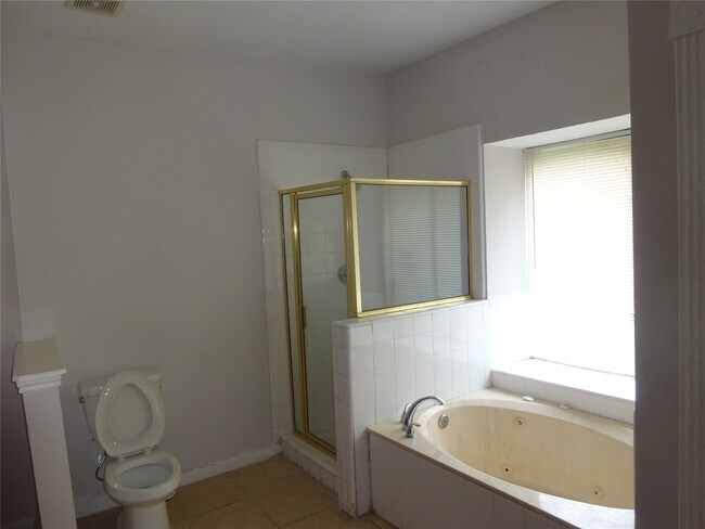 Photo - 7350 Santa Fe Dr