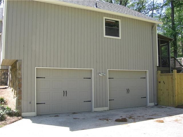 Photo - 516 Faith St