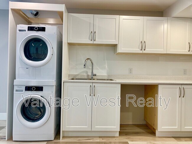 Photo - 1310-1310 Mine Hill Dr