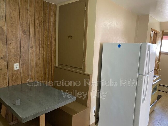 Photo - 227 Central Ave S