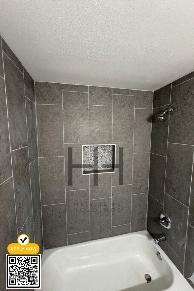 Photo - 2115 Barron Pl