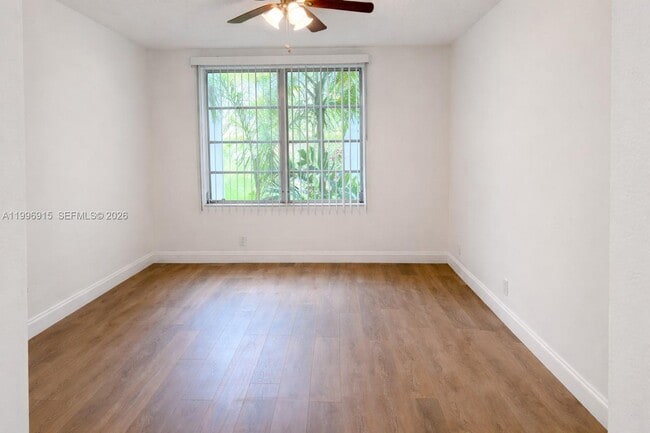 Photo - 5495 NW 10th Ct Unidad 104