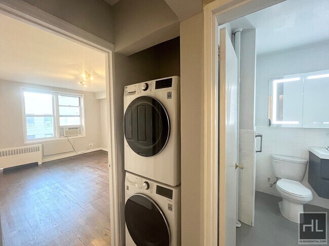 Photo - East 58th Street Unit 2EF