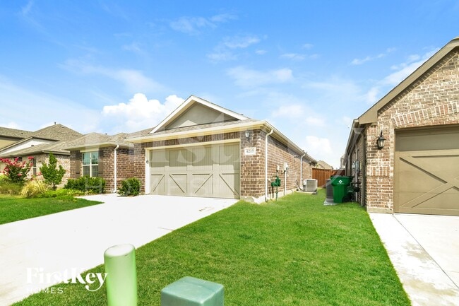 Photo - 6217 Painswick Dr