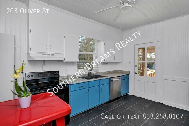 Photo - 203 Oliver St