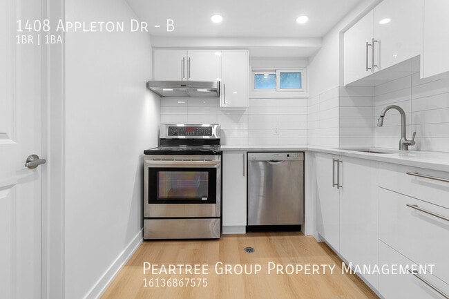 Building Photo - 1 Bed/1 Den- Newly renovated basement apartment Unit B