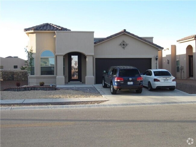 Building Photo - East El Paso 4 bed Refrig A/C Rental