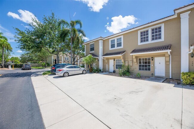 Photo - 728 SW 122nd Ave
