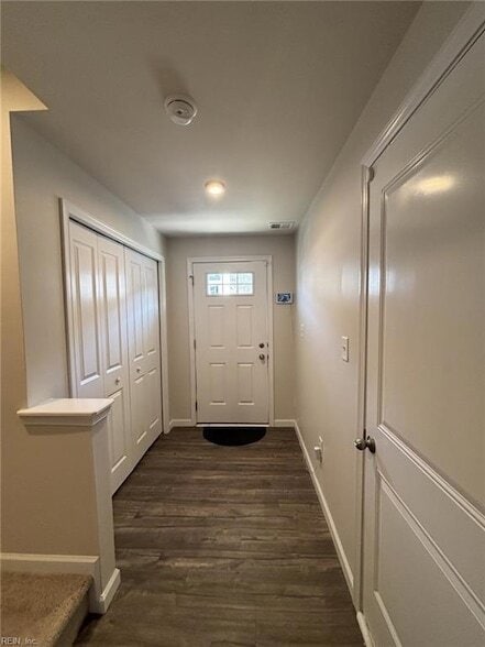 Photo - 2027 Petersen Way