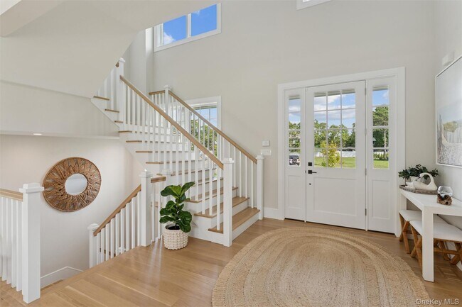 Photo - 7 Margareta Ct