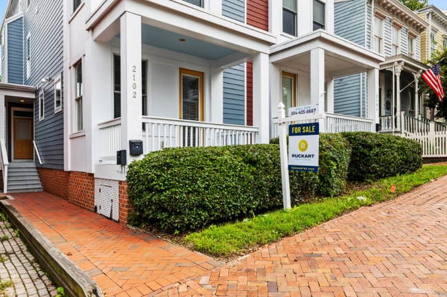 Photo - 2102 E Broad St