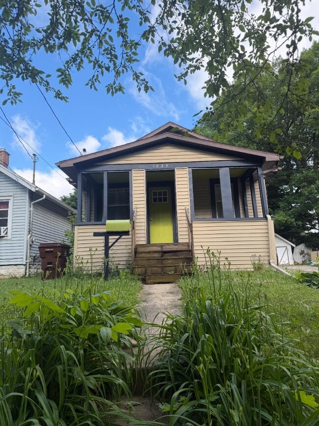 Photo - 1635 Indiana Ave