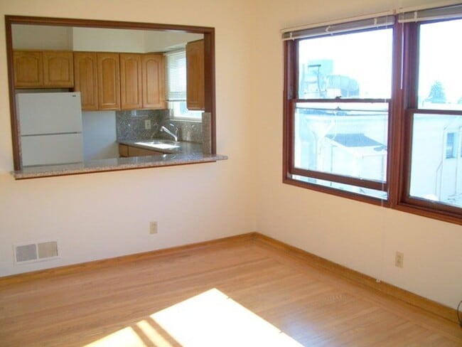 One-bedroom apartment in North Berkeley be... - One-bedroom apartment in North Berkeley be... Unidad F