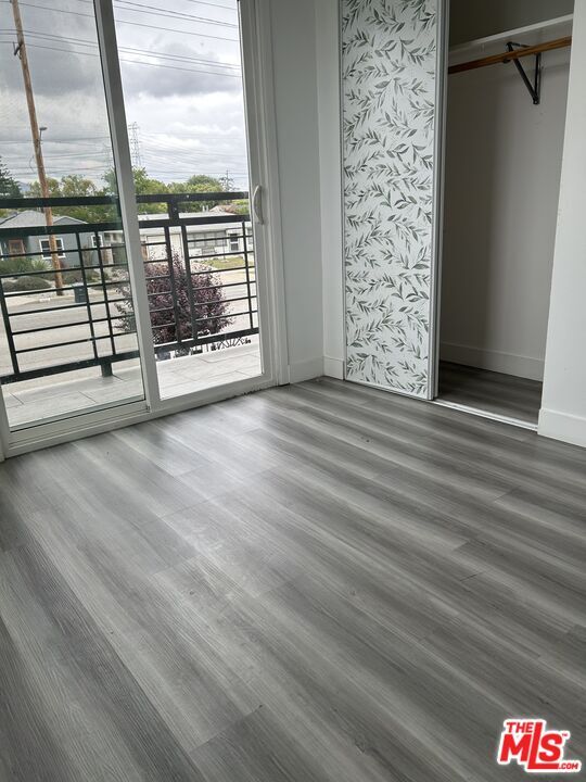 Photo - 5441 N Clybourn Ave