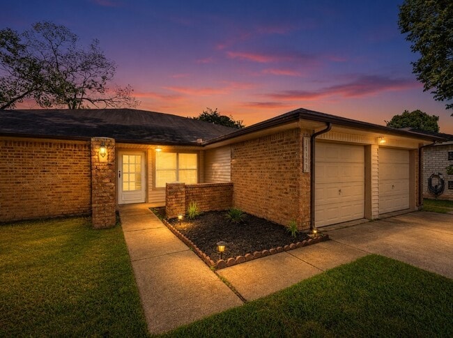 17123 Forelock Way