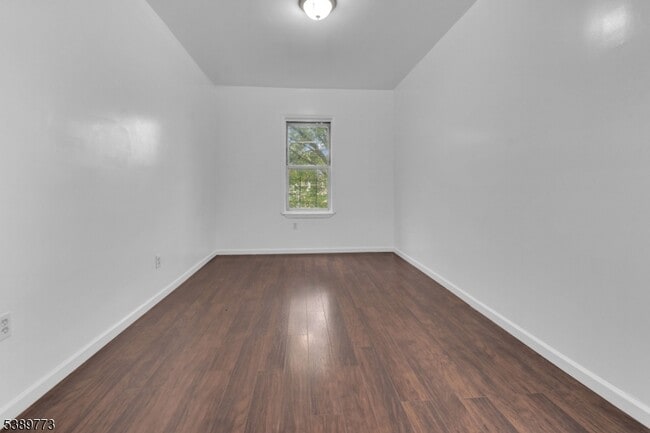 Photo - 54 3rd St Unit 3