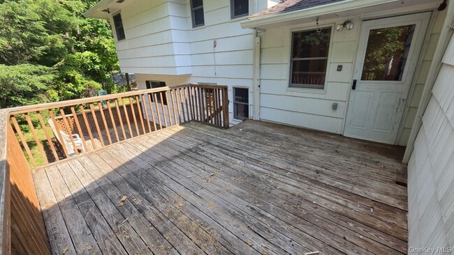 Photo - 124 Forshay Rd