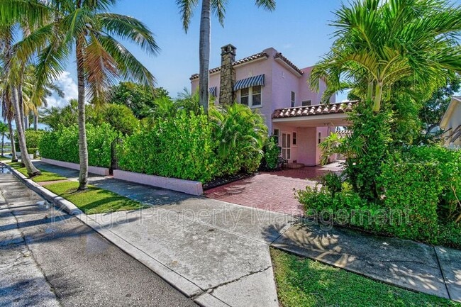 Photo - 194 Almeria Rd