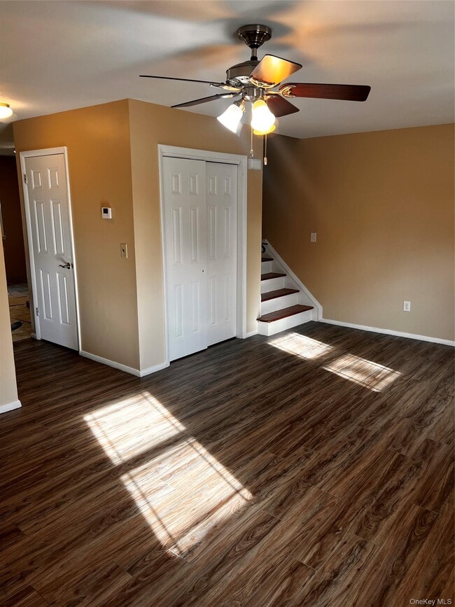 Photo - 11 Park Manor Ct