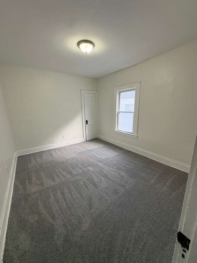 Photo - 3454 E 118th St Unit LOWER