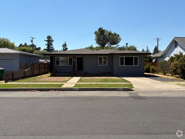 Building Photo - 975 California St Rental