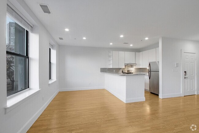 Building Photo - 140 Boylston St Rental