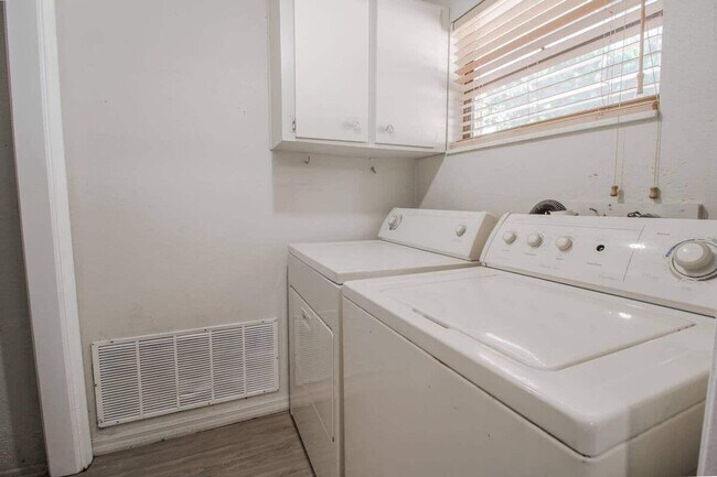 Photo - 4500 Elaine Pl Unit SI ID1094209P