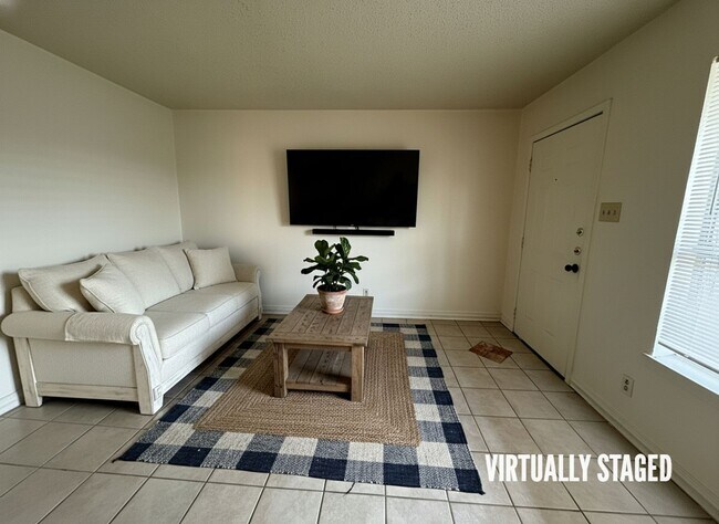 Photo - 3109 Atkinson Ave Unidad Apt 217