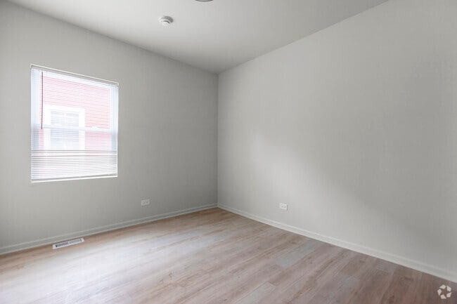 Building Photo - 3121 N California-1 Unit 1 Rental