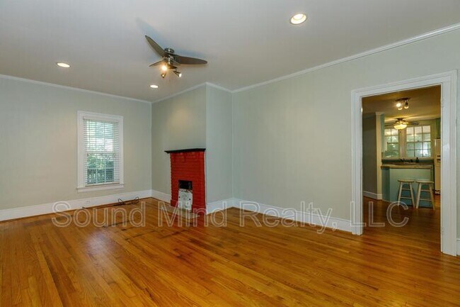 Photo - 1514 Fairview Rd