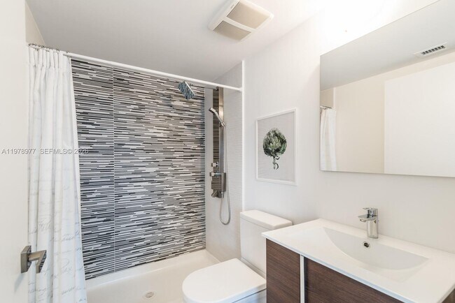 Photo - 740 Meridian Ave Unit 23