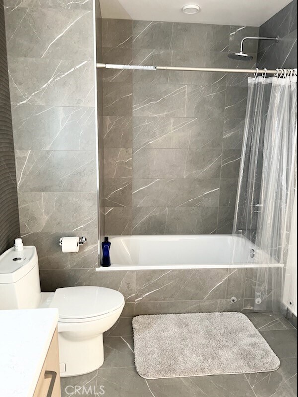 400 S Broadway Condo Unit 1813 Condo for Rent in Los Angeles, CA