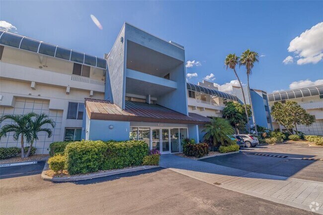 Building Photo - 5281 Isla Key Blvd S Unit 206 Rental