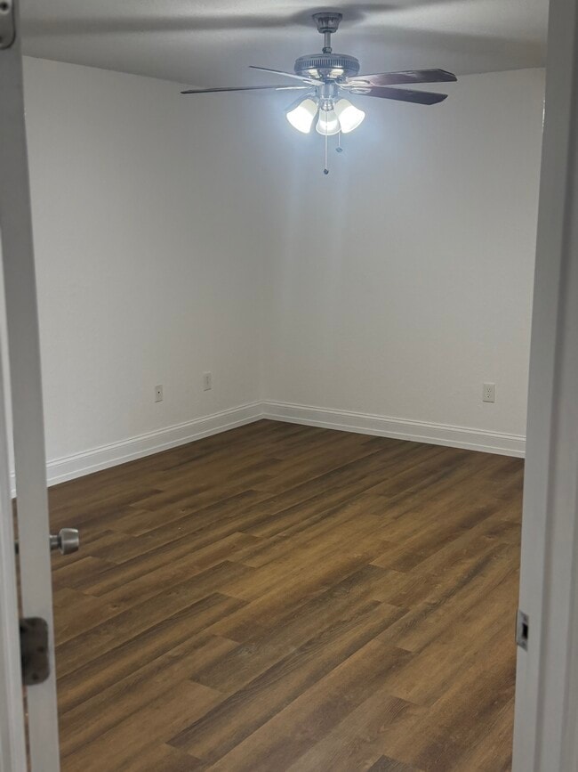 Photo - 1306 Coolmont Dr