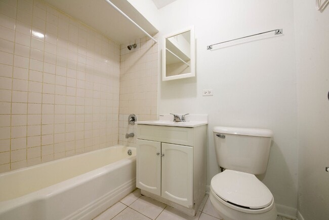 Photo - 7916 S Drexel Ave Chicago, IL 60619