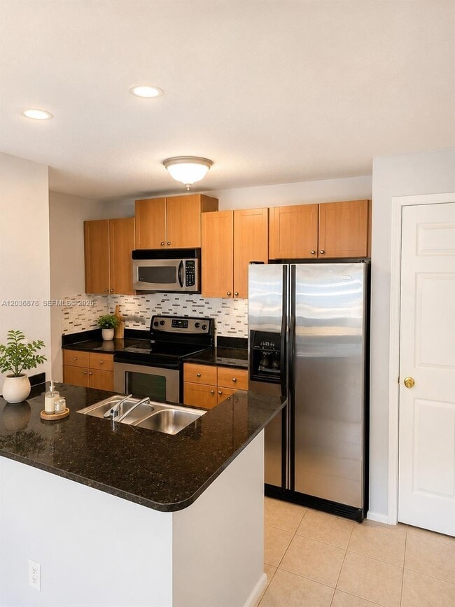Building Photo - 1745 Palm Cove Blvd Unit verano